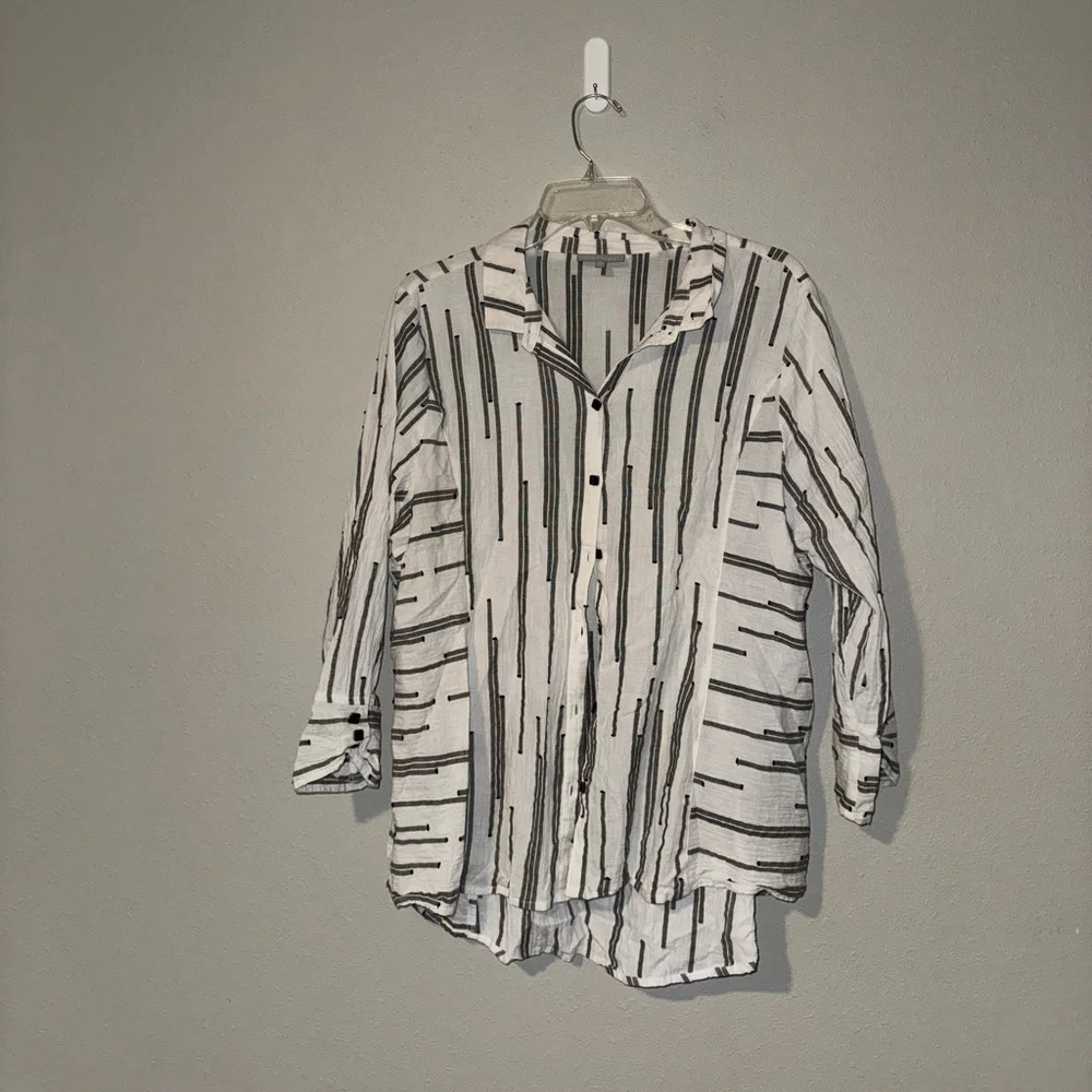 Habitat Cotton Button Up medium